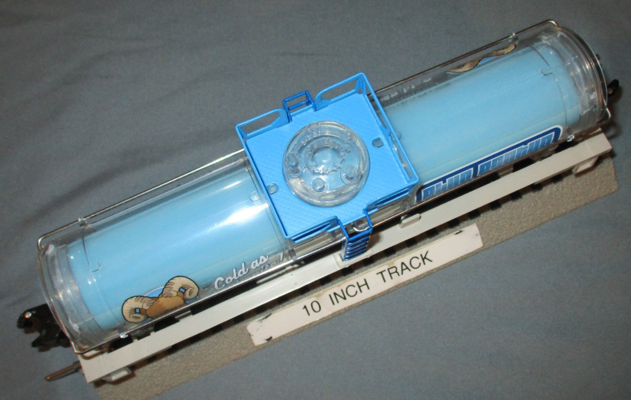 Lionel 23043 Star Wars Rebel Blue Bantha Milk Liquid Filled Tank Car O/027 ga.