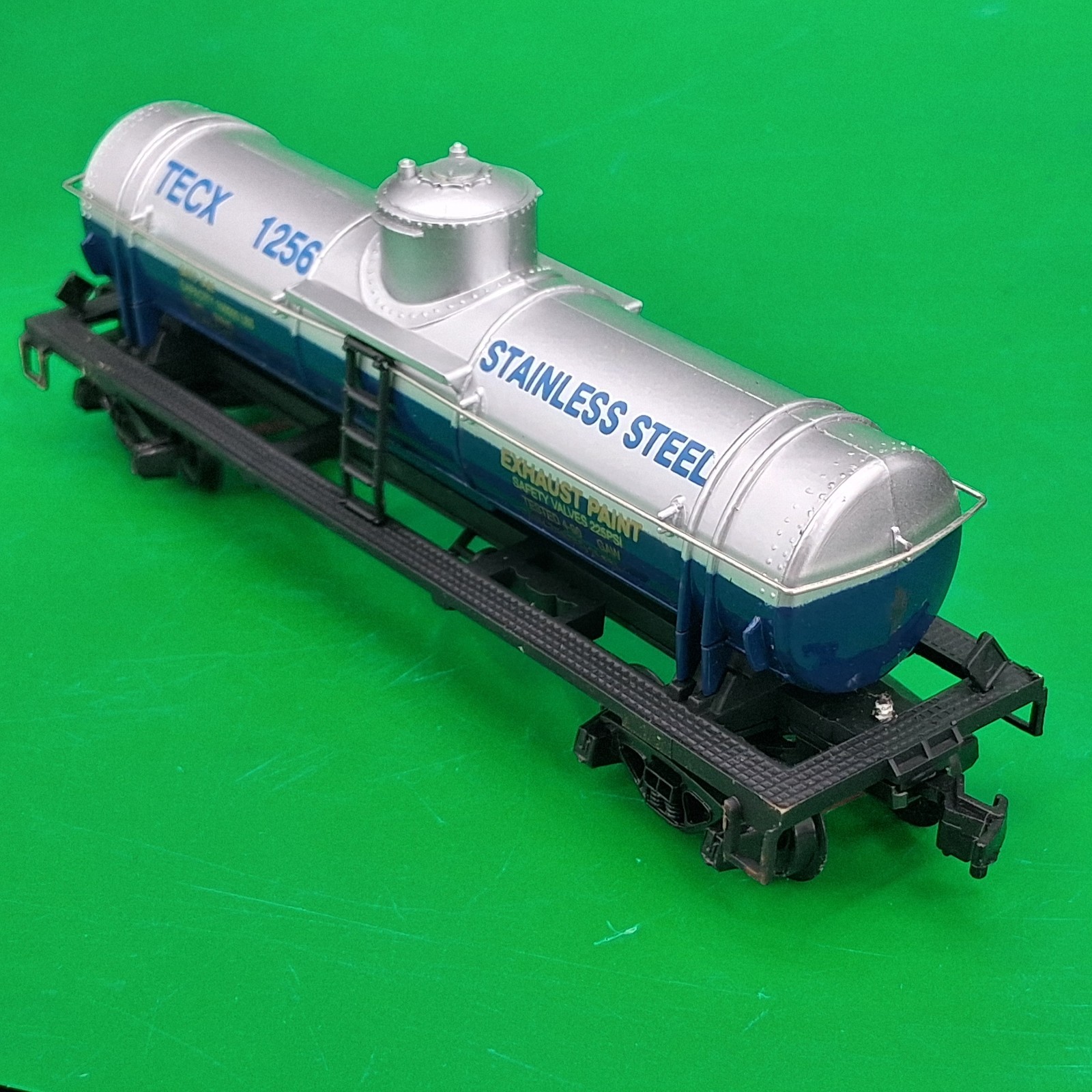 Mantua HO Gauge # 1256 STAINLESS STEEL TANK CAR EASTWOOD SHORT LINE in OB