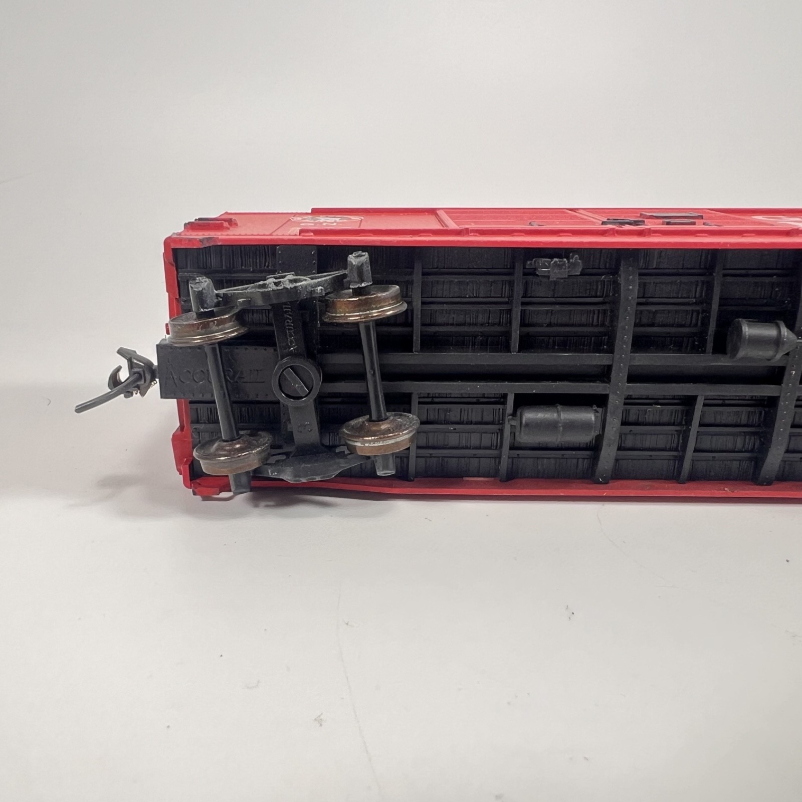 Vintage Accurail HO 40′ DBL DR Steel Box Car Great Northern 3630 – w/box 3007