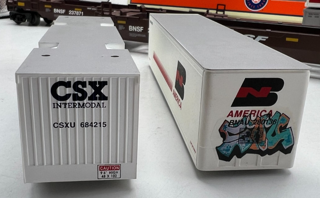 Lionel O 6-26485 BNSF 237871 Maxi Stack Pair Container Train Flatcar w/ Graffiti