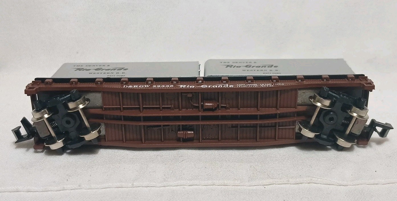 3748 TRAILER FLAT RIO GRANDE 50′ piggyback w/two 24′ silver Rio trailers Atlas