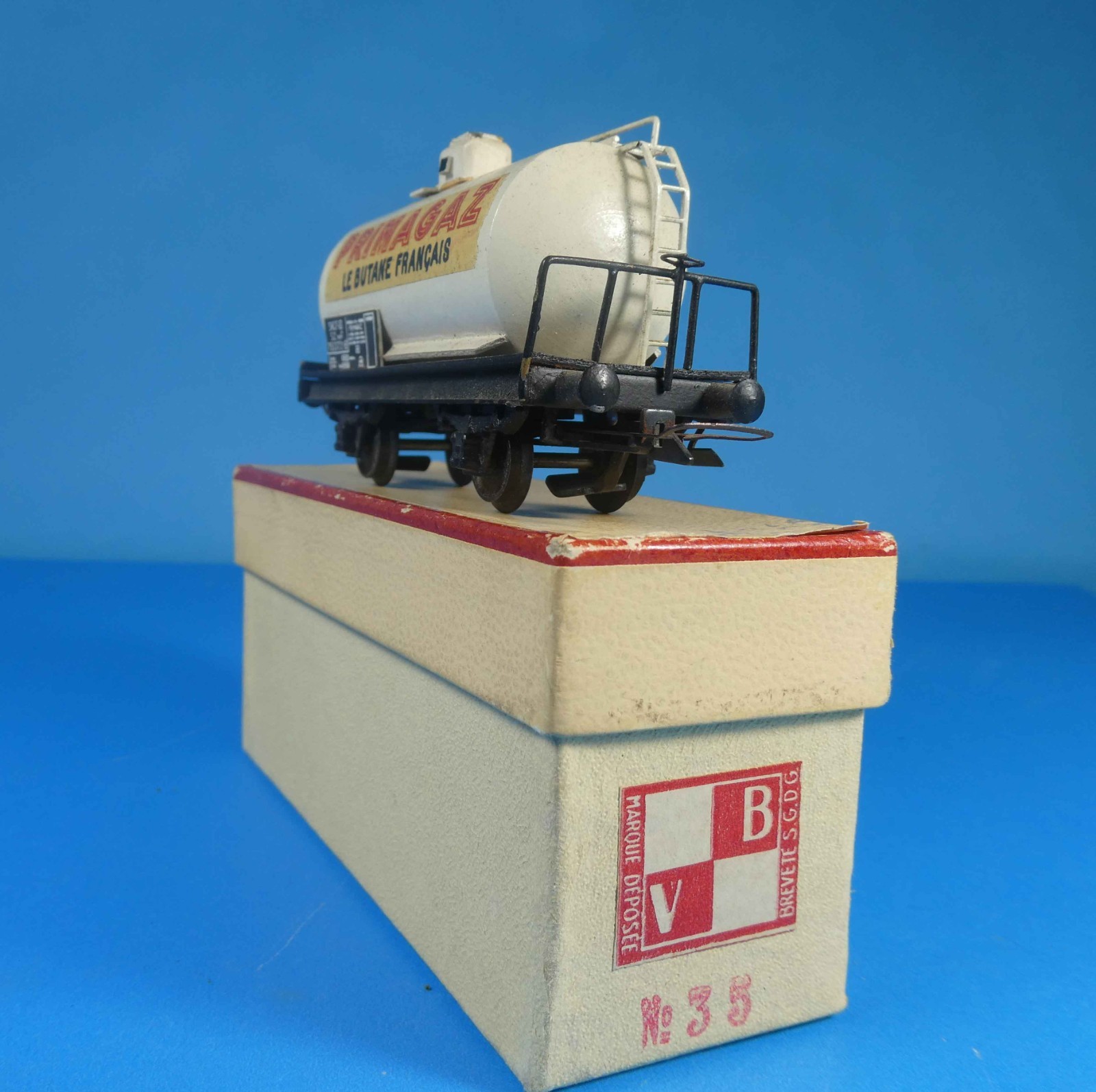 VB VOLLON et BRUN Nr. 35 PRIMAGAZ TANK CAR – OB – c. 1950