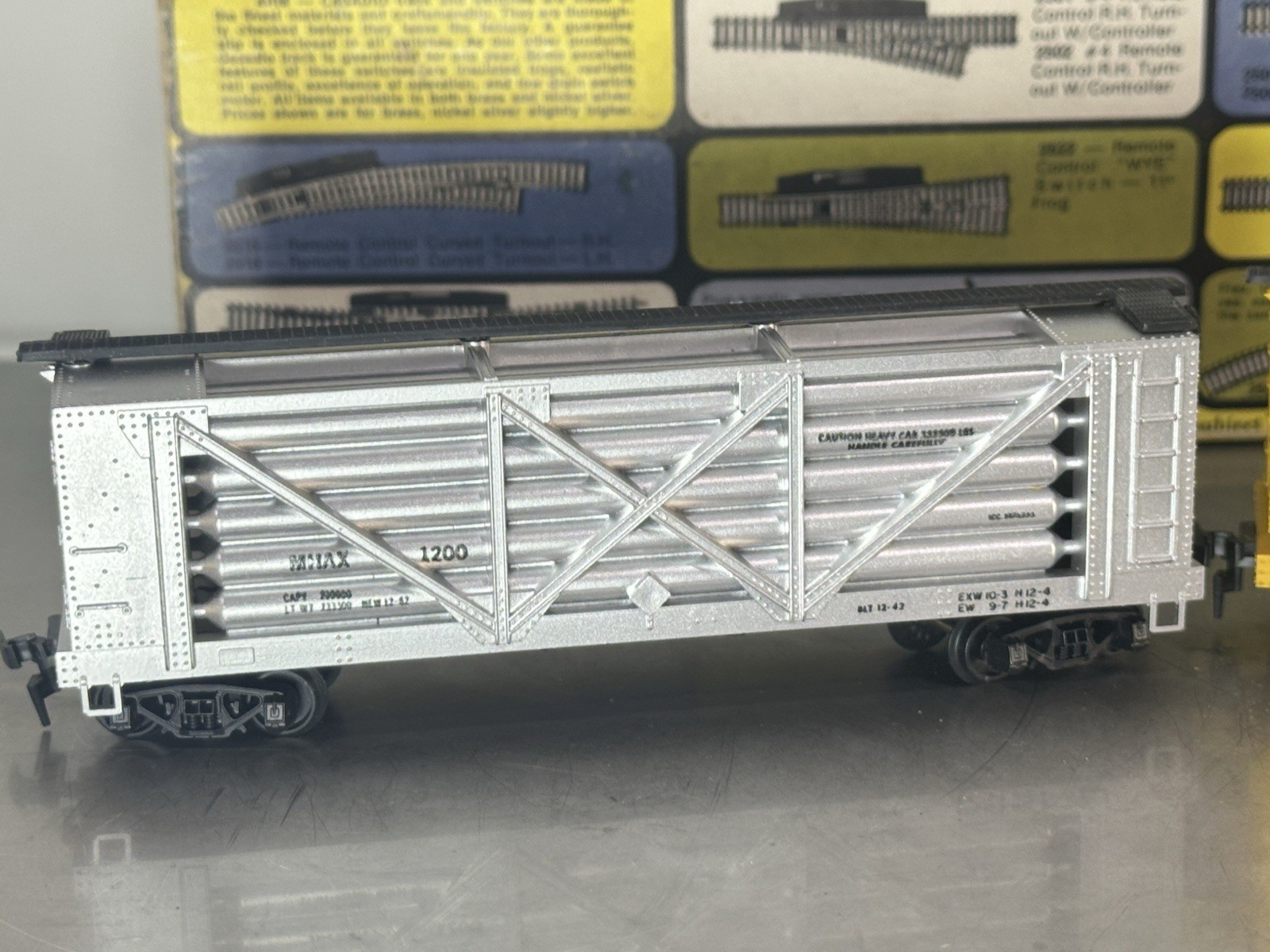4 LOT AHM HO Helium Carrier Freight Cars w/Orig Boxes-3 Dept.of Mines & 1 UP NEW