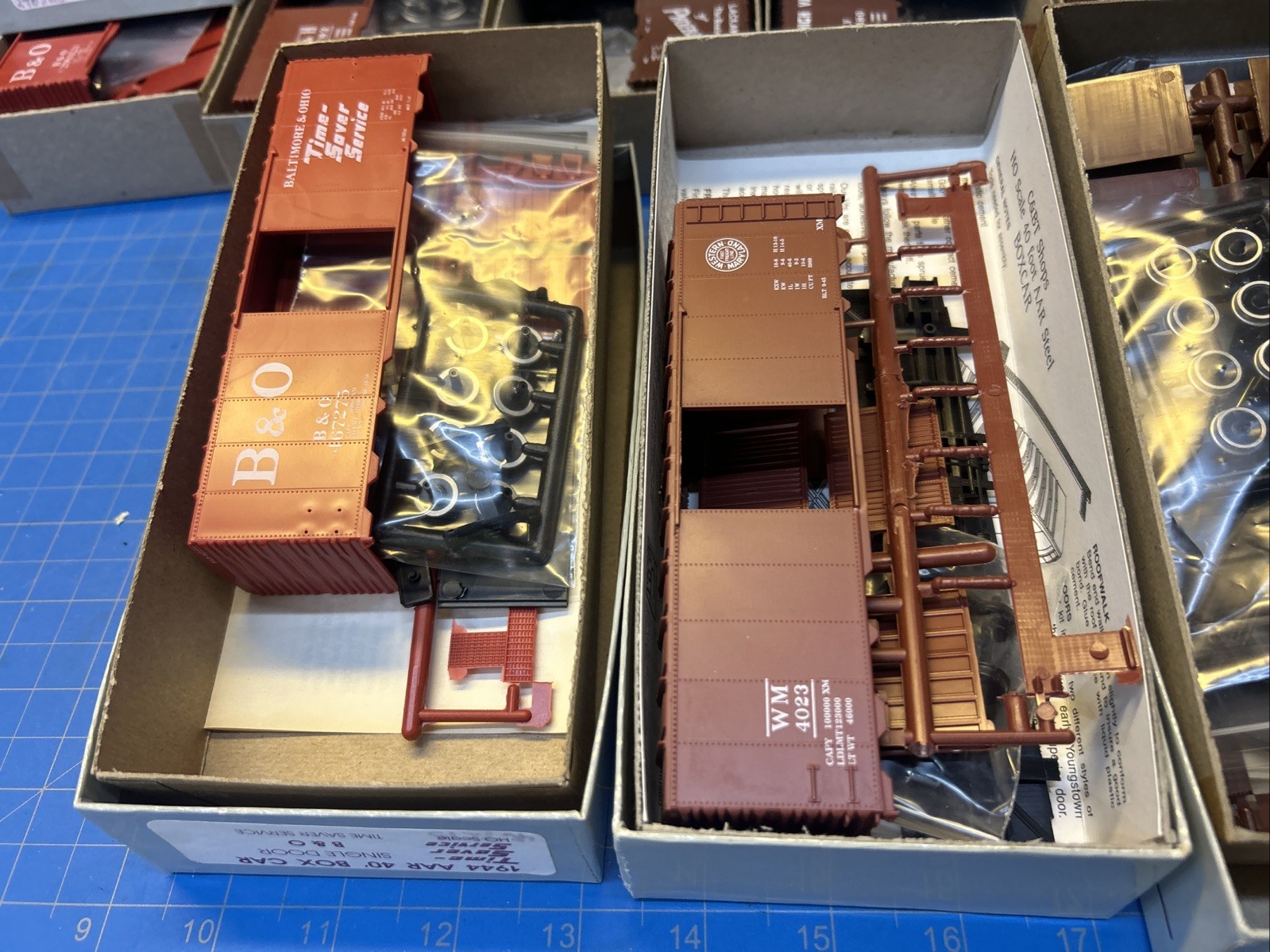 Lot 11 C & BT SHOPS HO Scale Train Box Car Kit. B&O Anthracite Erie MP WM