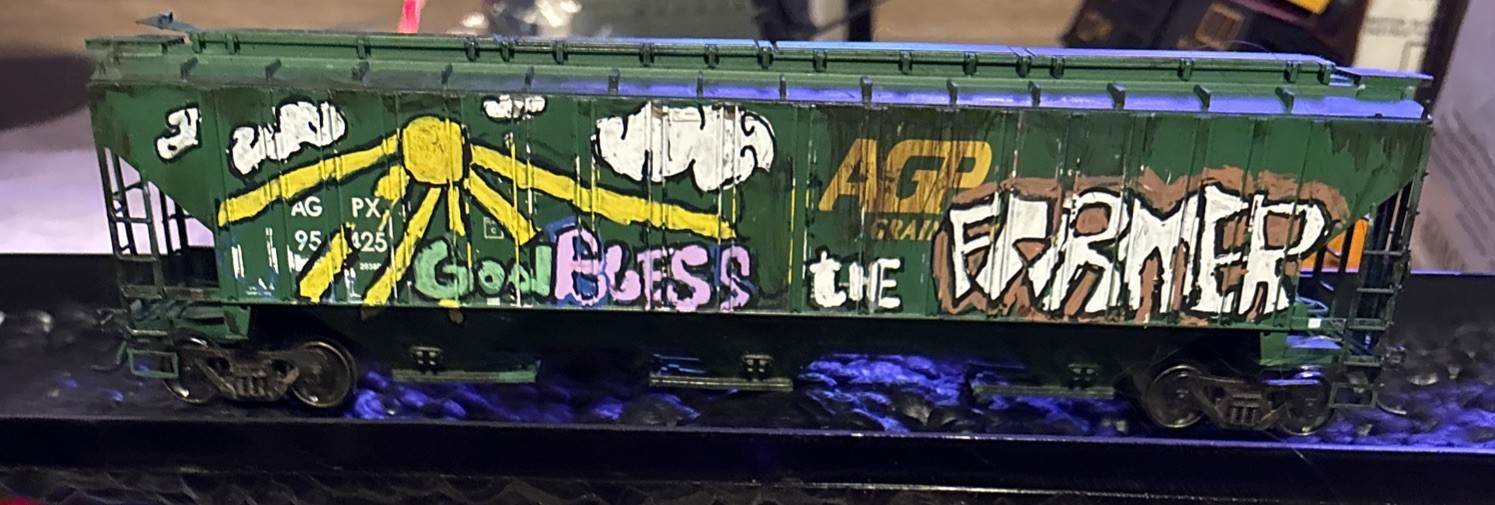 HO Scale Intermountain Custom Graffiti + Weathered Hopper. AGP