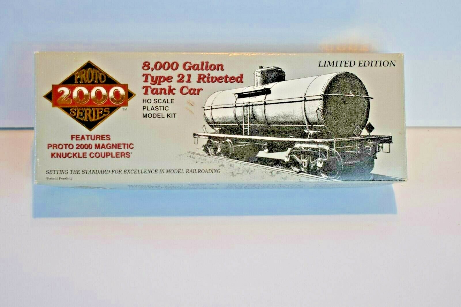 PROTO 2000 SERIES 8000 GALLON TYPE 21 RIVETED TANK CAR NEW LIMITED EDITION
