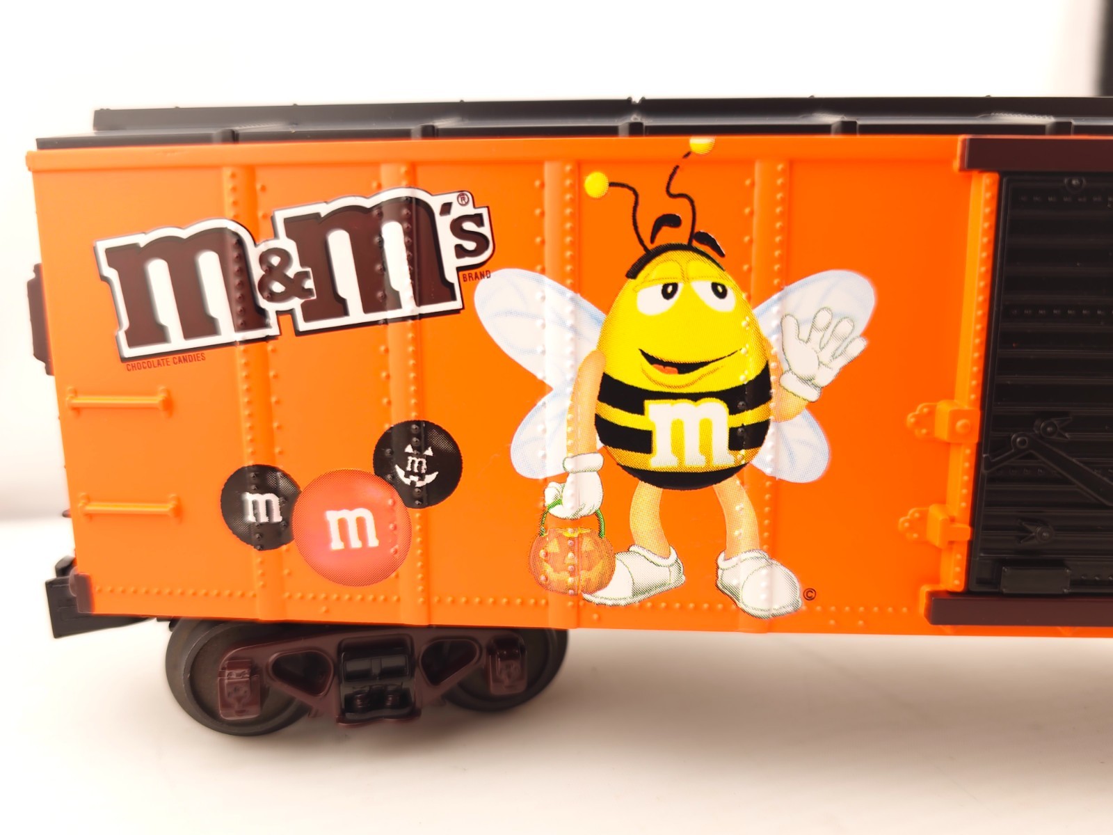 *READ MTH O Gauge 30-74538 O Gauge M&M’s Happy Halloween Box Car Model Train Car