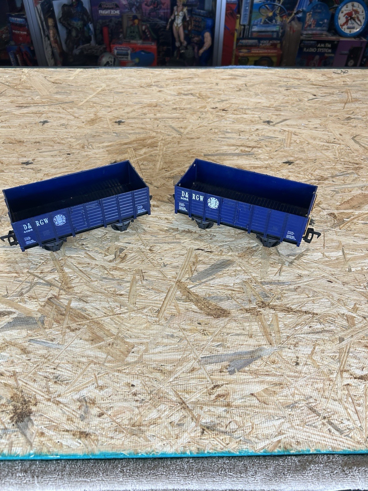 Scientific Toys Rio Grande blue 4068 cargo box car Christmas works
