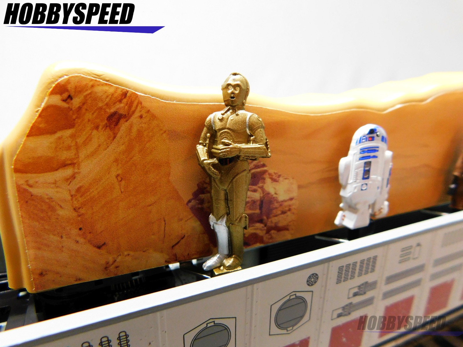 LIONEL DISNEY STAR WARS REBEL CHASING GONDOLA DROIDS O GAUGE train 2528310 NEW