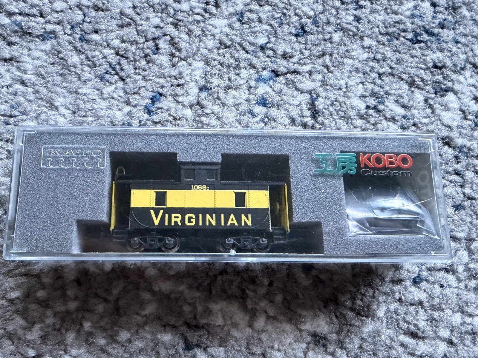 KATO KOBO 186-0300-KB5 | N SCALE | NS HERITAGE – VIRGINIAN CABOOSE RARE