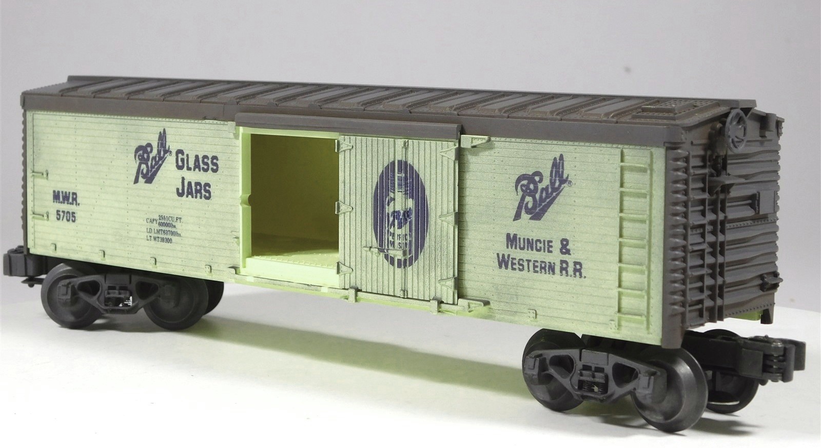 LIONEL 6-5705 O-GAUGE 1981 BALL GLASS JAR BILLBOARD REEFER CAR NIB