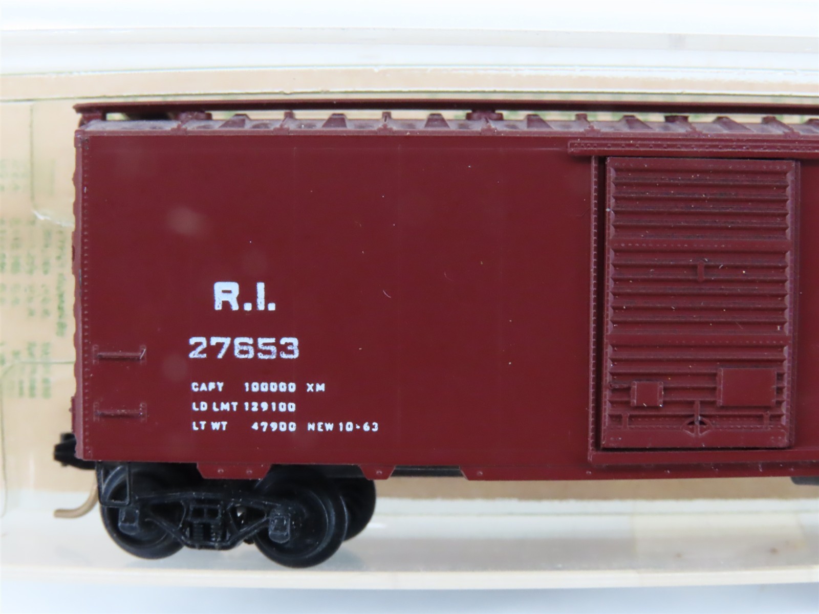 N Scale Kadee Micro-Trains MTL 20058 RI Rock Island 40′ Boxcar #27653 Blue Label