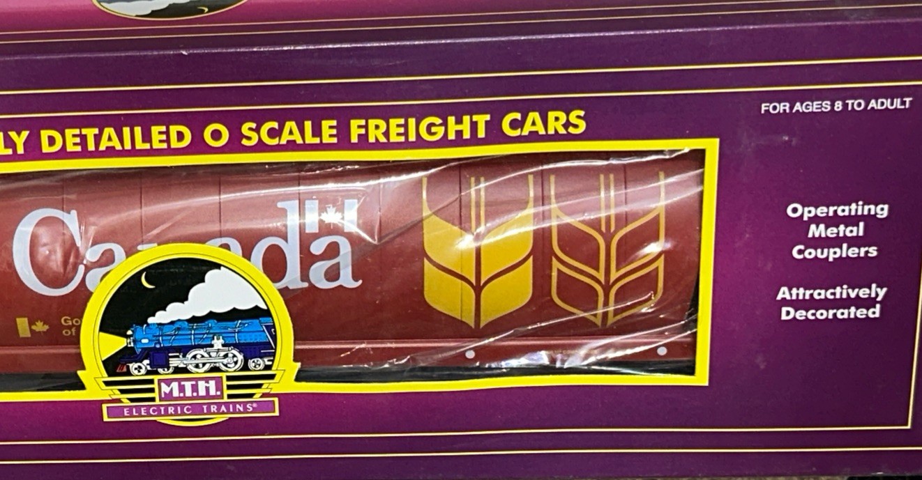 MTH Premier 20-97400 CANADA 100 ton 4-Bay Grain Hopper Car #110060 O-Scale