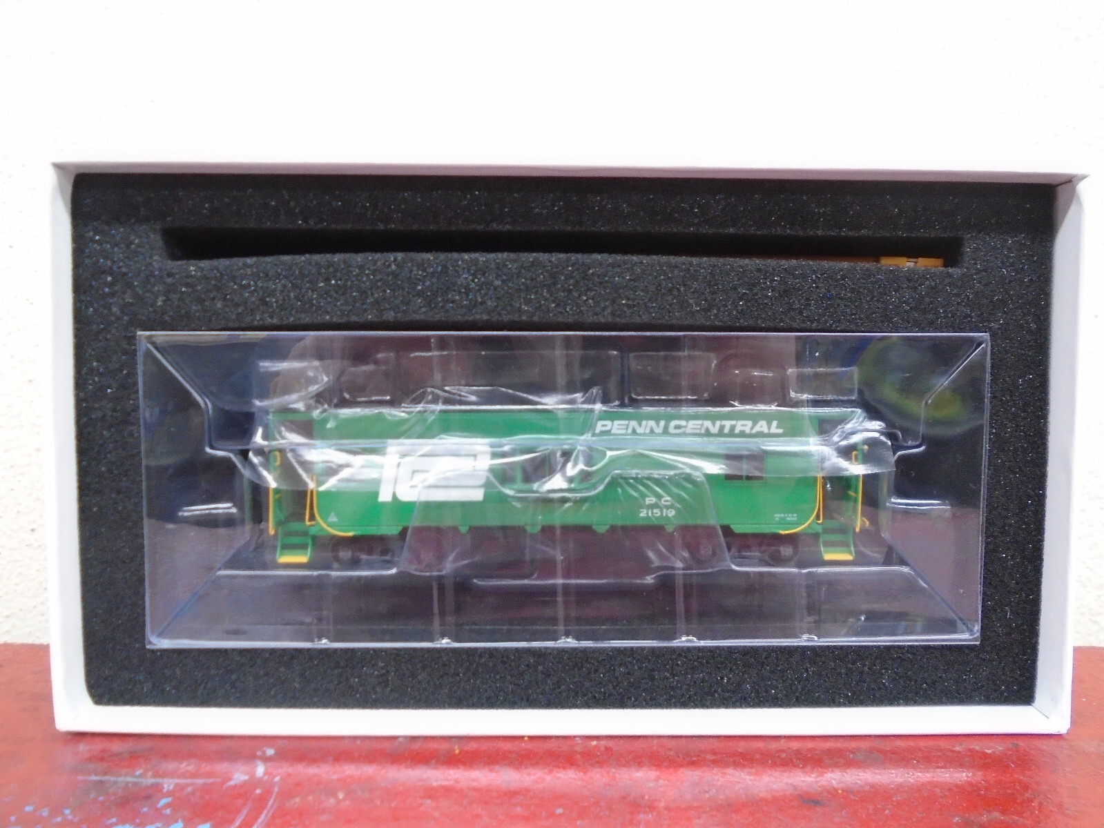 Tangent Scale Models Penn Central St Louis Car N7a Bay Window Caboose 60124 HO