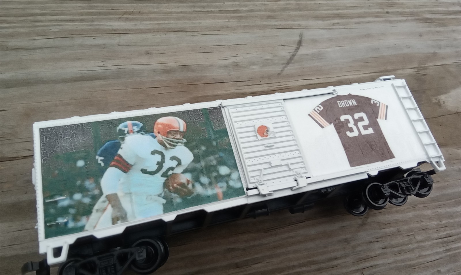 MLB NHL NFL NBA PGA PLAYER HO scale train boxcar athearn custom train BOXCAR
