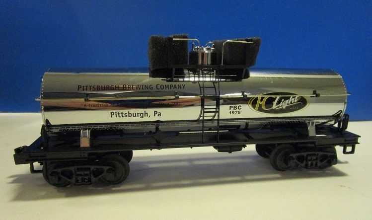 MTH 30-73238 – 2007 – Pittsburgh Brewing Co. – IC Light – Chrome Tank Car – NIB