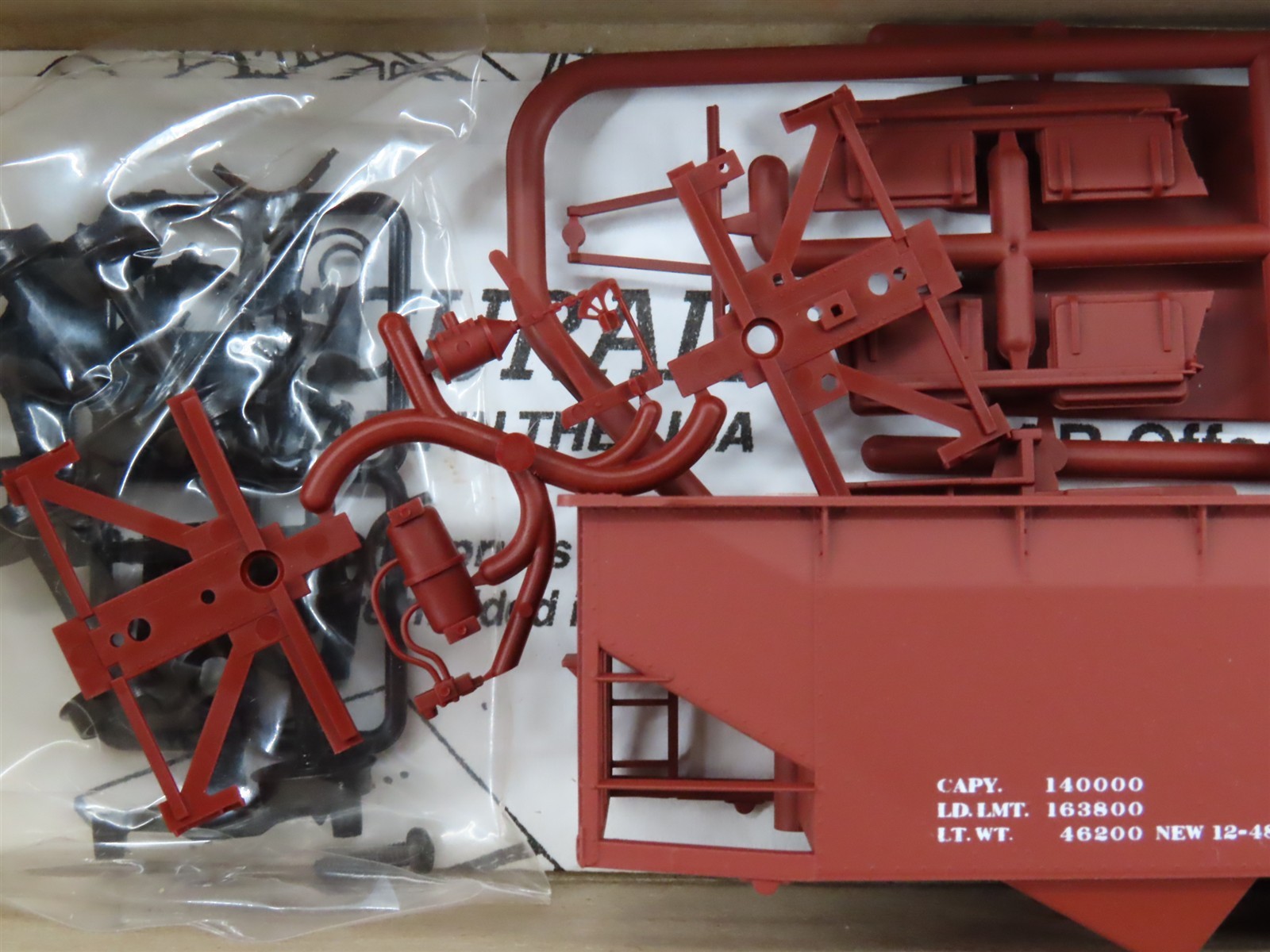 LOT of 4 HO Scale Accurail Kit #7599 Data Only Oxide AAR 3-Bay Open Hopper