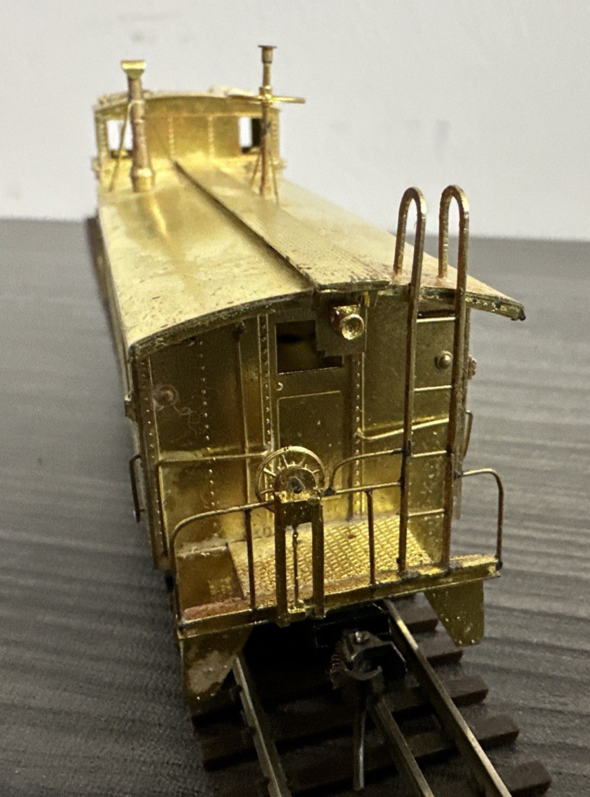 Oriental Limited HO Scale Brass Class NE-10 CB&Q Caboose Unpainted NIB