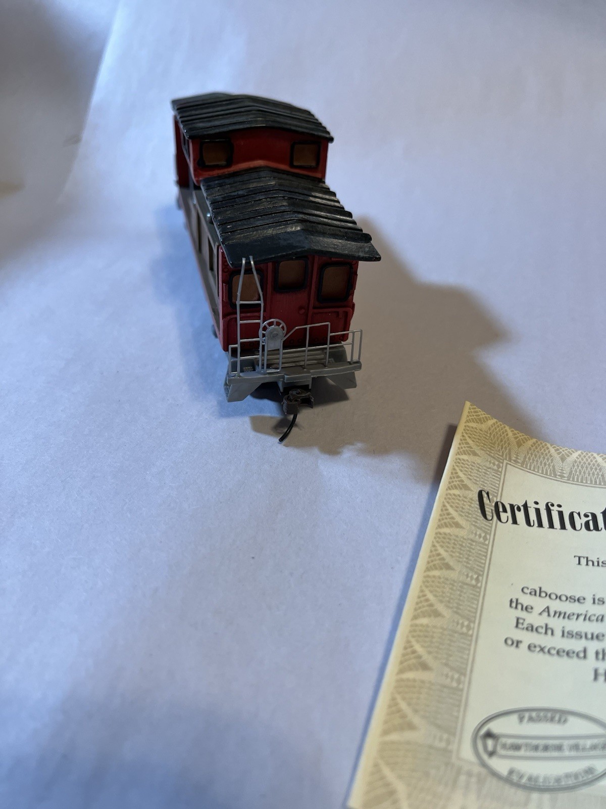 HAWTHORNE VILLAGE SANTA FE CUT AWAY HO SCALE CABOOSE Free Shipping