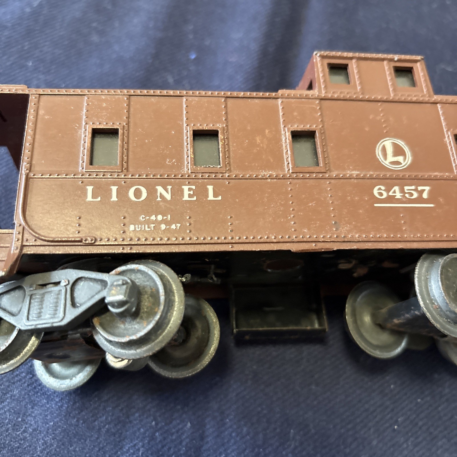 Lionel 6457 Tuscan Caboose Illuminated O Scale Postwar 1947 Train
