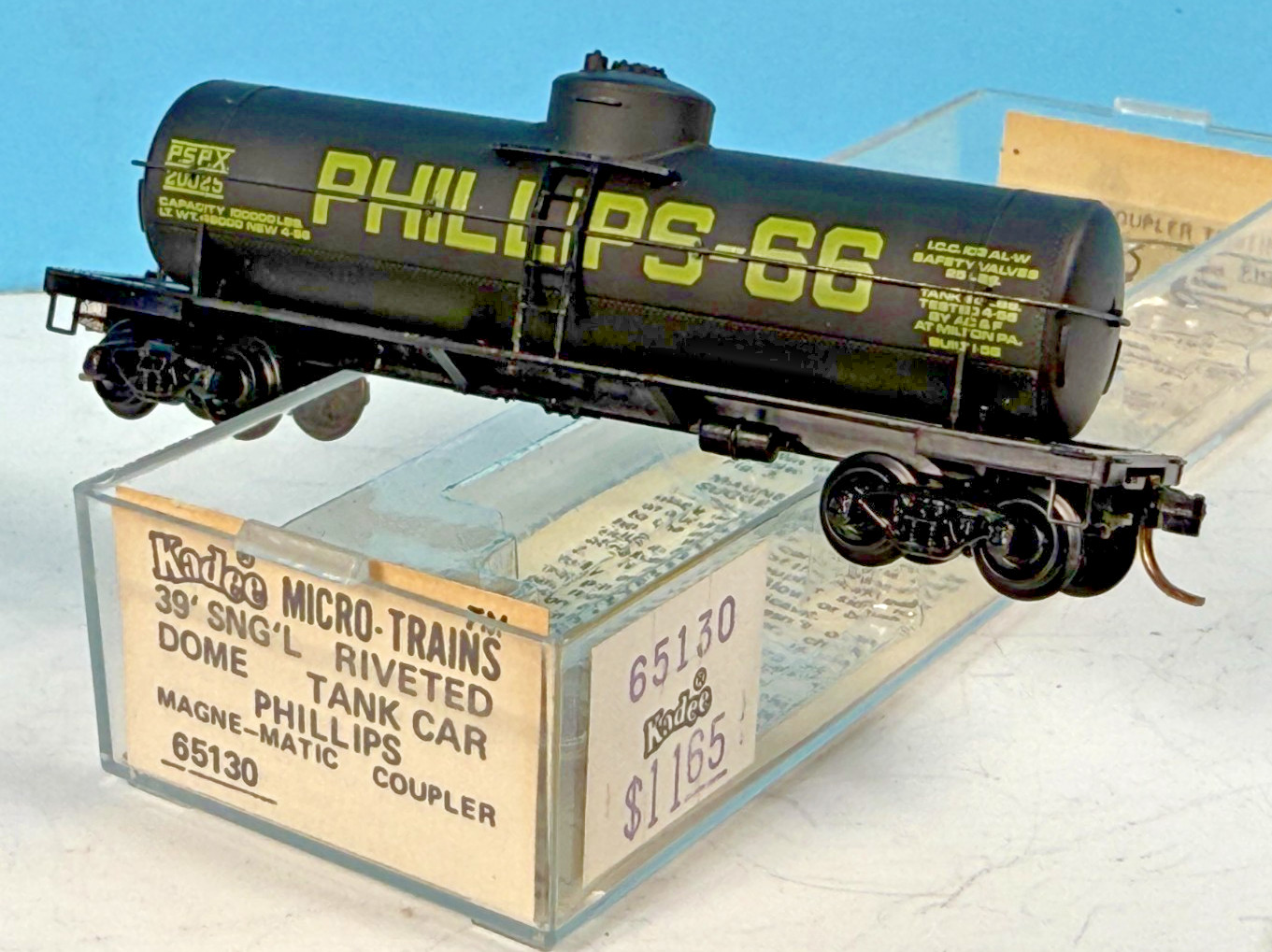 N Scale Kadee 65130 PHILLIPS Tank Car Report # 20025