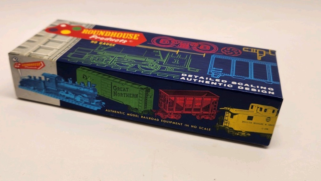 ROUNDHOUSE HO #1105 40′ AAR BOX CAR SOUTHERN RAILWAY 22968 UNBUILT D48