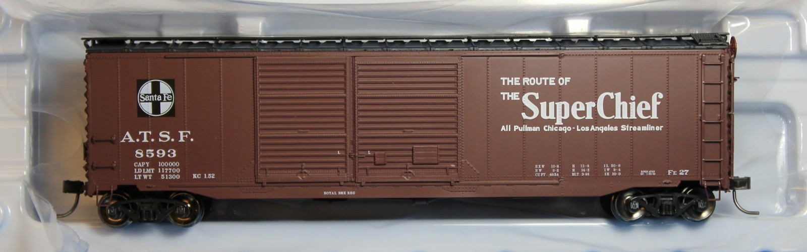 HO Scale – ATLAS 20 006 592 ATSF – SANTA FE 50′ Post War Double Door Box Car