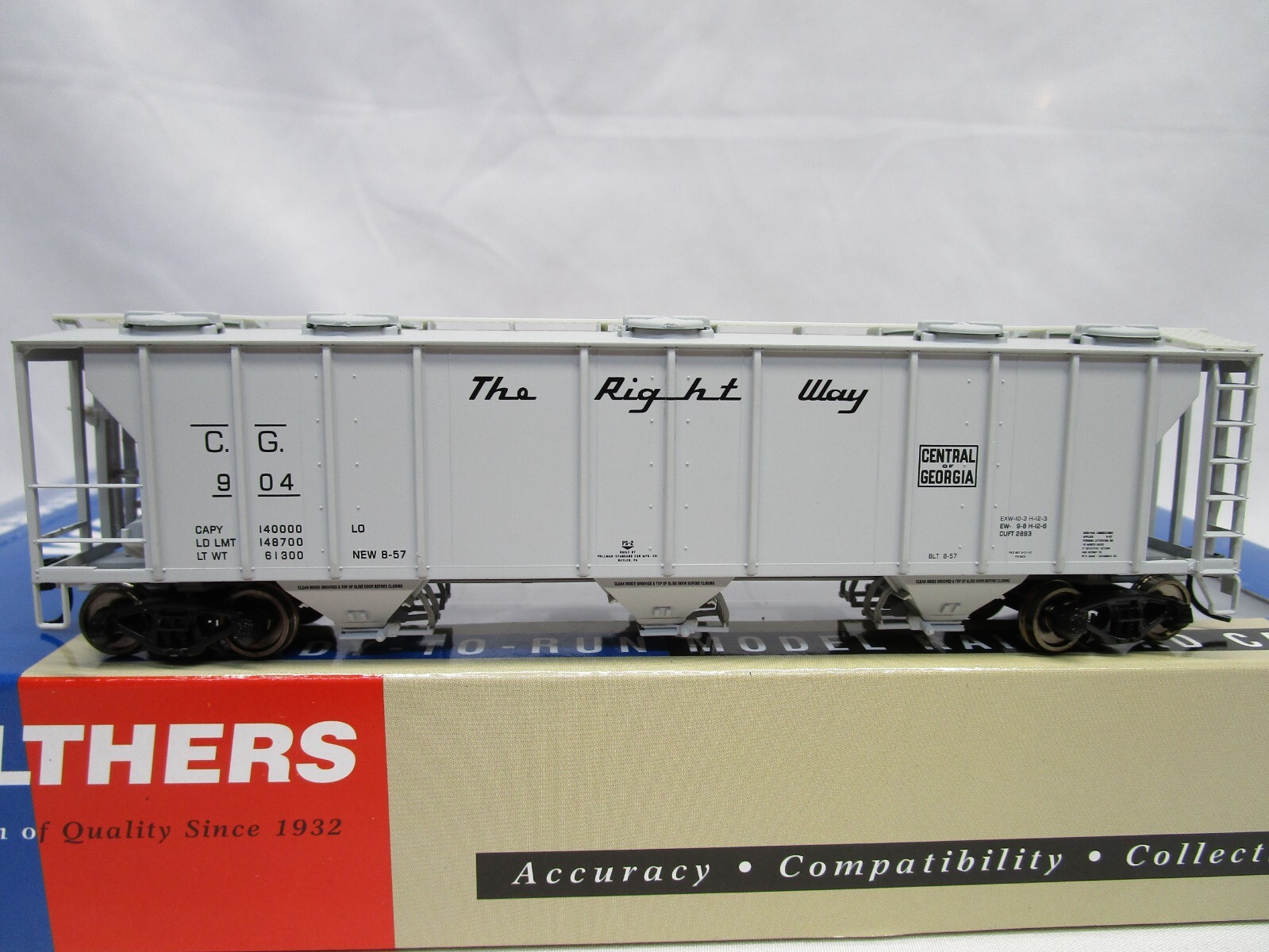 Walthers Gold HO Scale CG Central Georgia PS2 Hopper Car 2 Pack NOS 932-27967