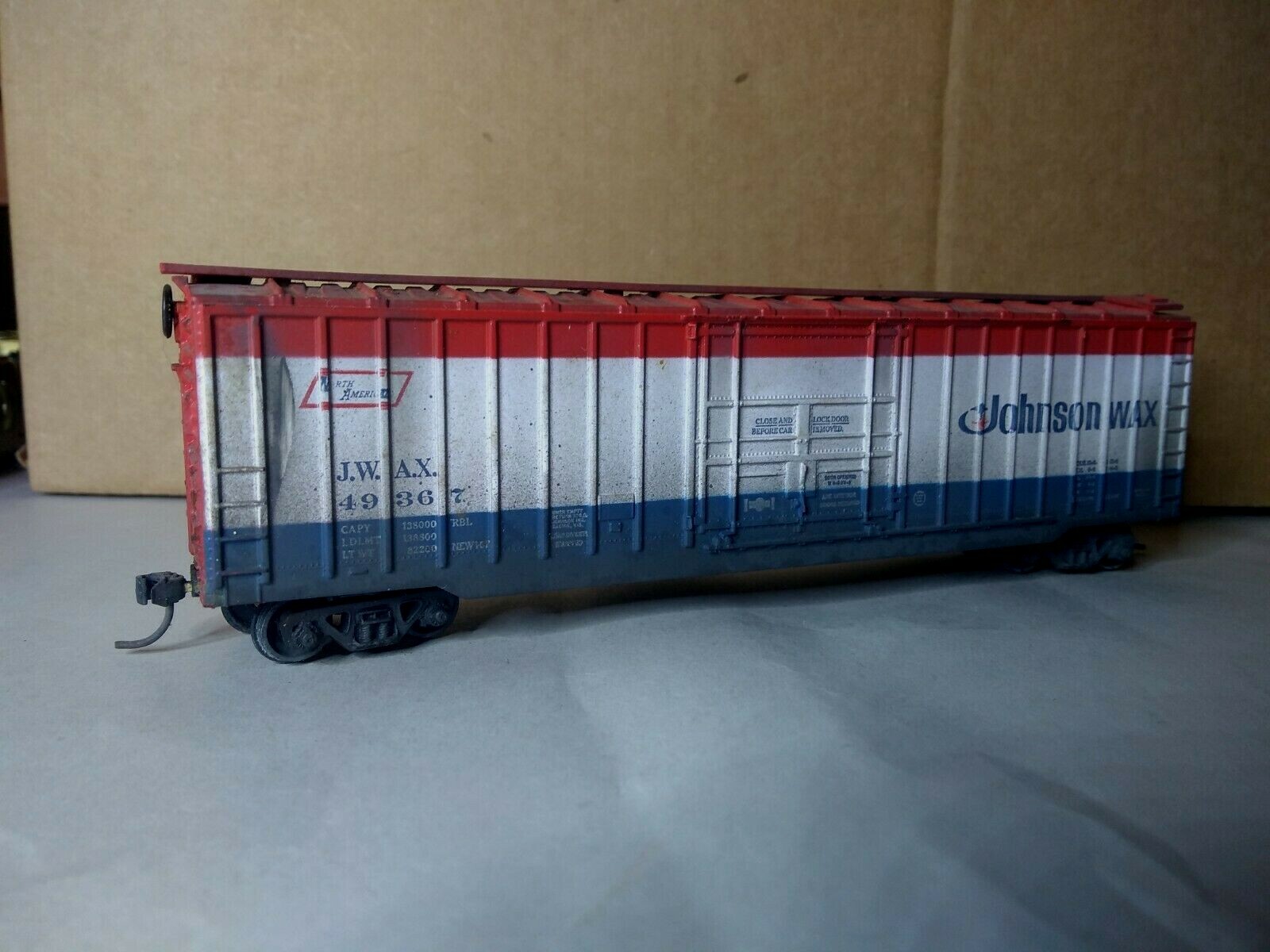 S3 HO Scale VINTAGE JOHNSON WAX red white blue 49367 JWAX Knucklers NORTH AMERIC