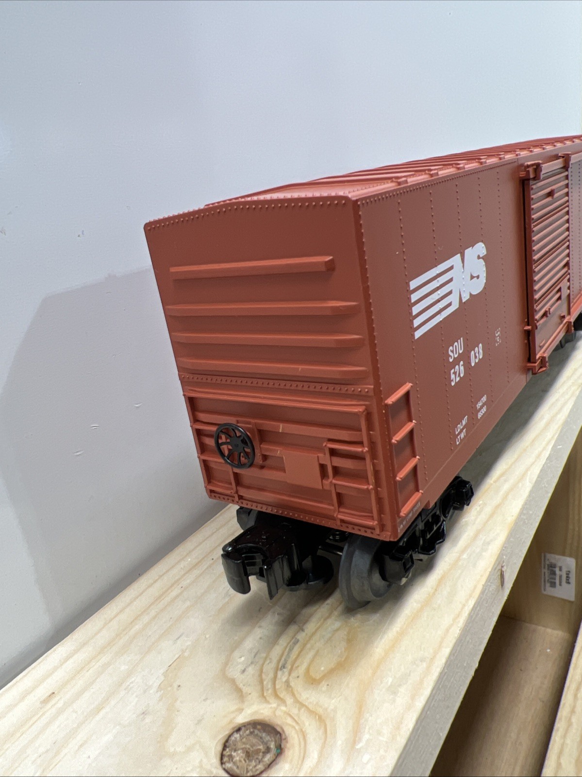 Lionel 6-23052 O Scale Norfolk Southern Smooth Sided Hi-Cube Boxcar