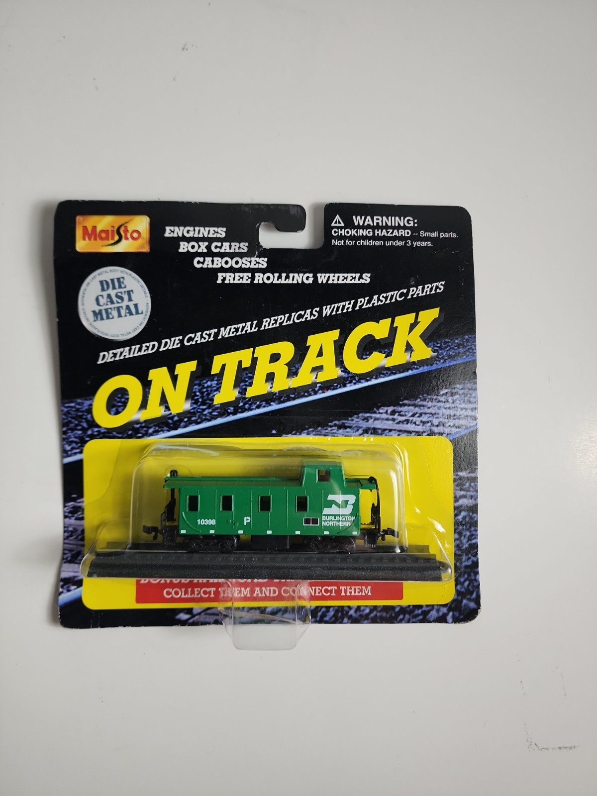 Vtg Maisto On Track Die Cast Metal Train Cart Lot of 6 1999 NIB