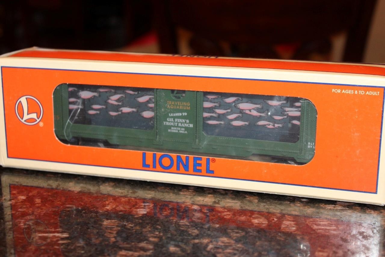 1996 Lionel 6-16742 O “Gil Finn’s Trout Ranch” Animated Aquarium Freight Car NIB