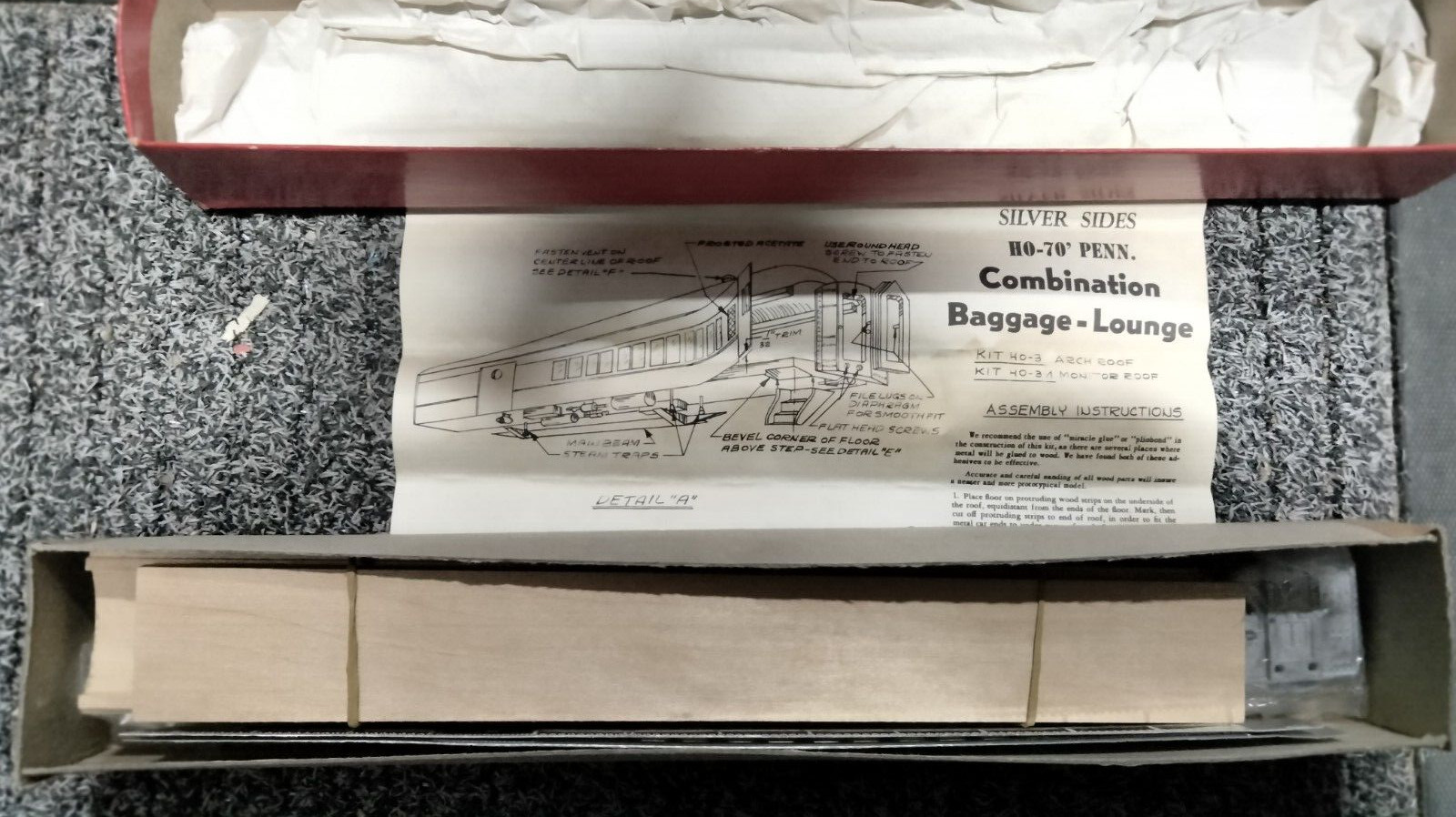 Silver Sides HO Scale 70ft Pennsylvania Baggage Lounge Carriage Kit – JC Models