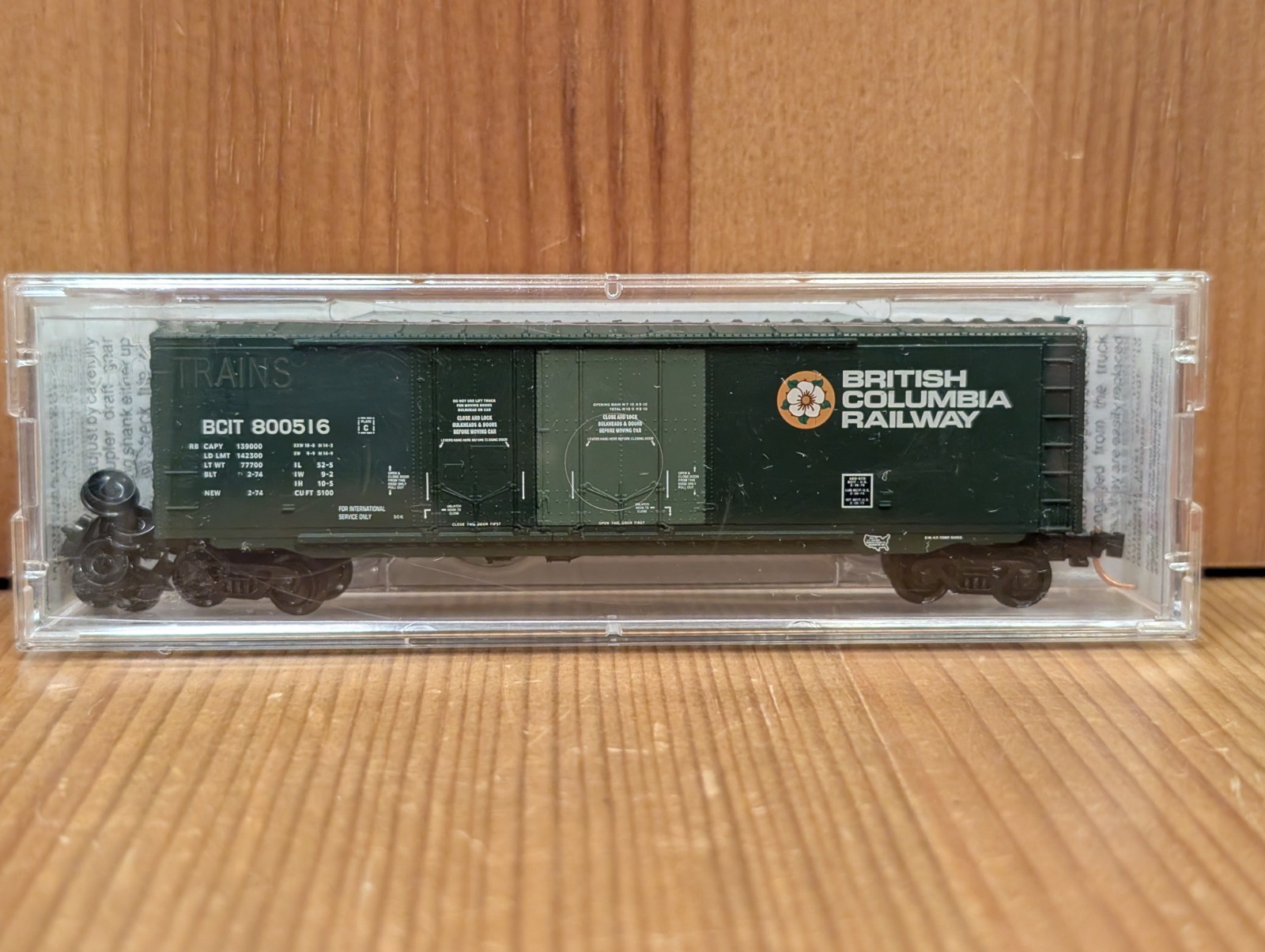 MICRO-TRAINS N Scale 75120 BRITISH COLUMBIA RAILWAY 50′ Box Car BCIT 800516 NEW