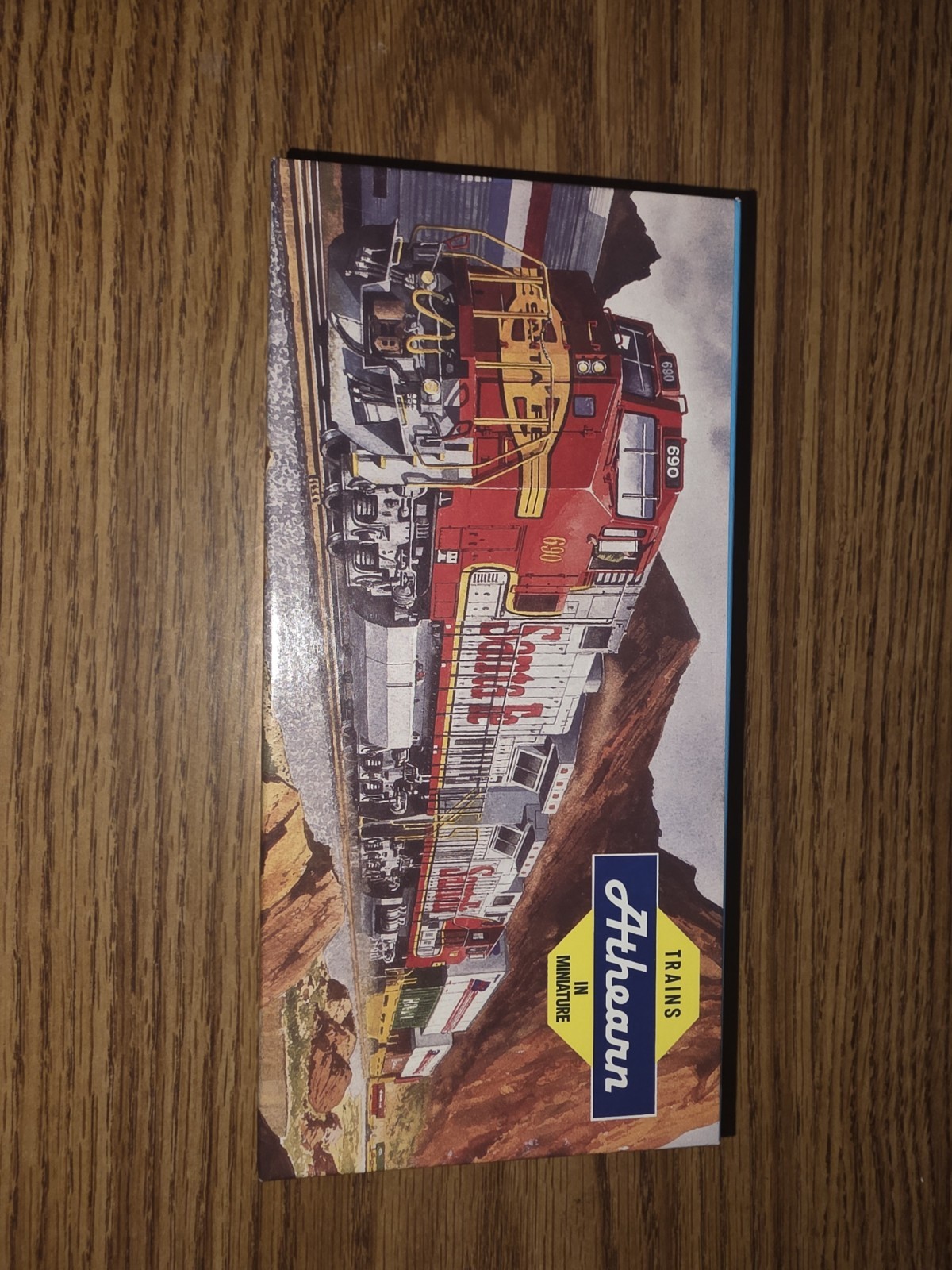 Athearn HO Scale 3-Dome Tank Car Shell Oil S.C.C.X. #2011 Blue Box Kit