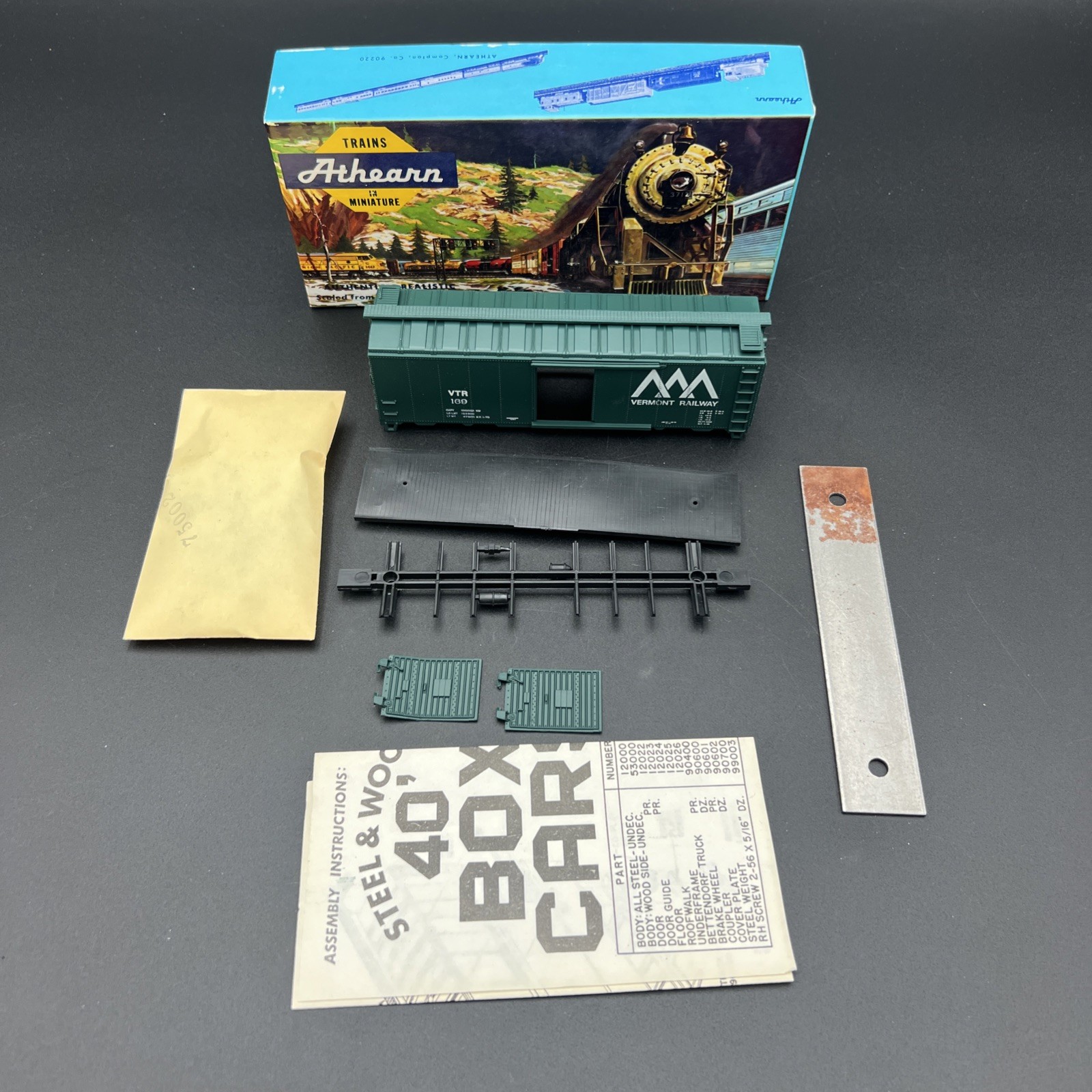 Athearn Blue Box Vermont Railway VTR 169 Green #1214 Unassembled Kit HO Scale