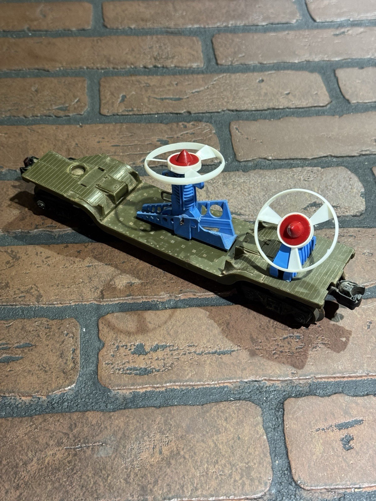 LIONEL Olive Drab POSTWAR 3349 TURBO MISSILE LAUNCHING FLATCAR Rare Scarce