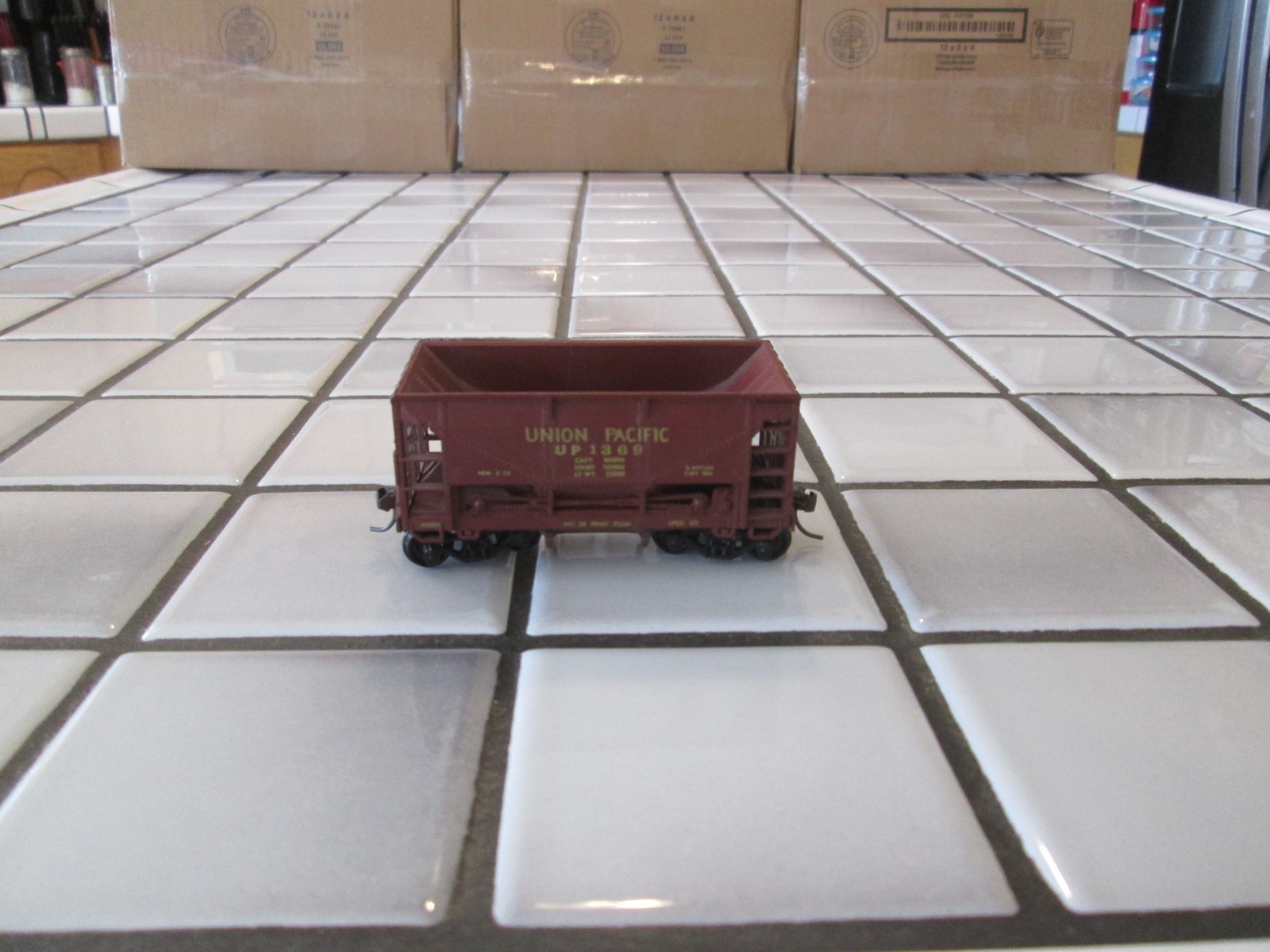 UNION PACIFIC ORE CAR HO SCALE