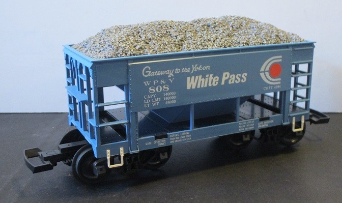 MDC – G4166 – G-Gauge – Ore Car – White Pass & Yukon Route – Blue – w/Coal Load