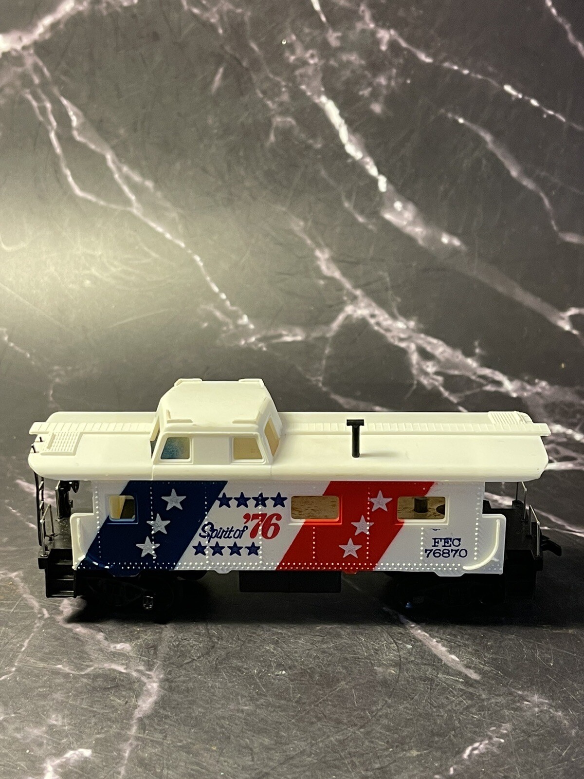 Tyco HO Gauge Model Train Spirit of ’76 Caboose FEC 76870 Patriotic 1776