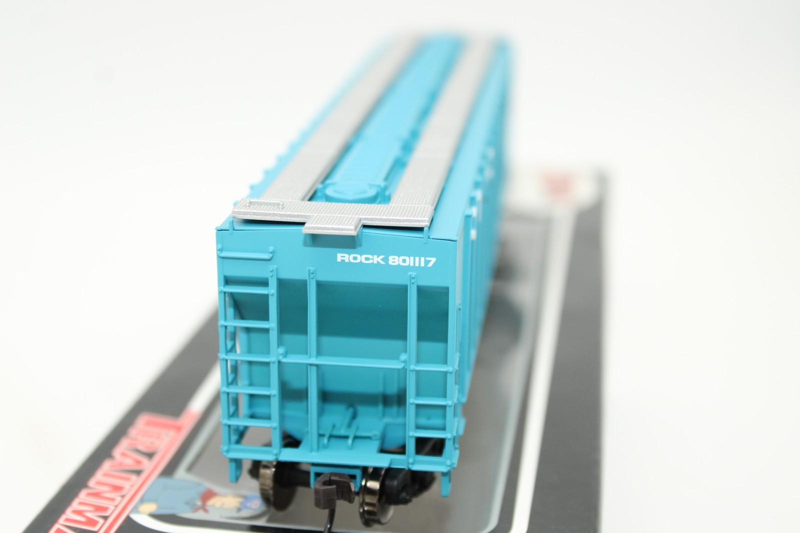 Atlas HO Scale Route Rock Island Thrall 4750 Cu Ft Covered Hopper Car NOS