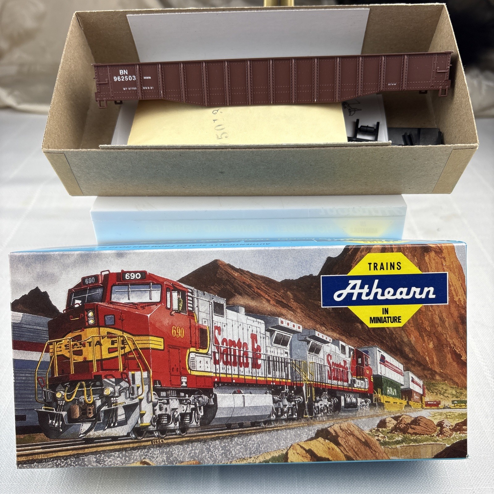 Athearn 1122 HO Scale Burlington Northern Work Train Gondola Kit BN 962503 NIB