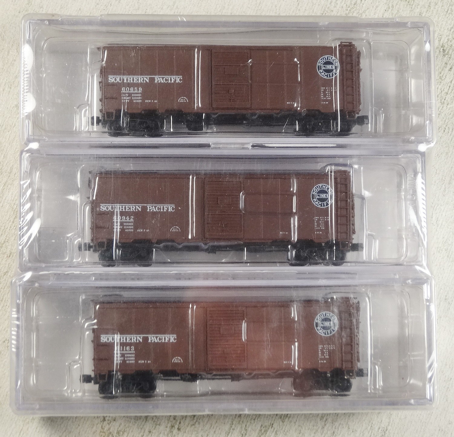 Southern Pacific 12-Panel 40′ Boxcar Set of 3, Brooklyn Loco Works, NIB