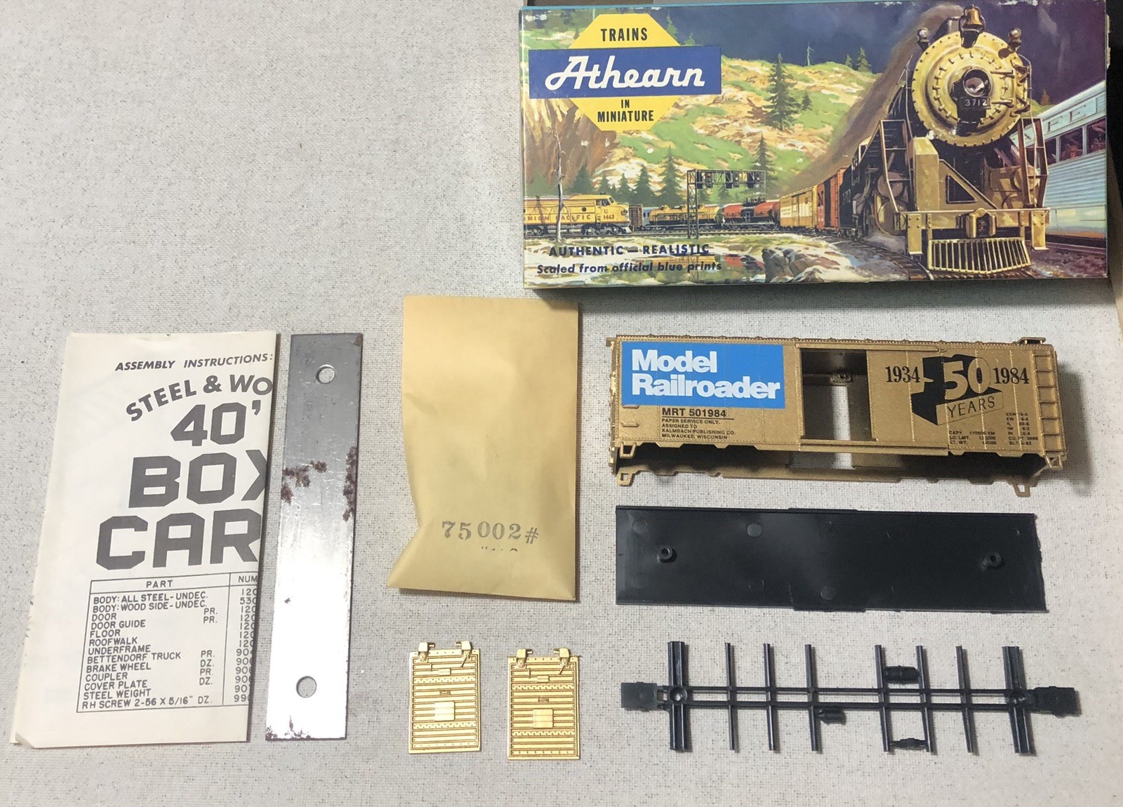 HO Athearn 6010 Model RR Anniversary 40′ box car kit. Rd # 501984 NIB