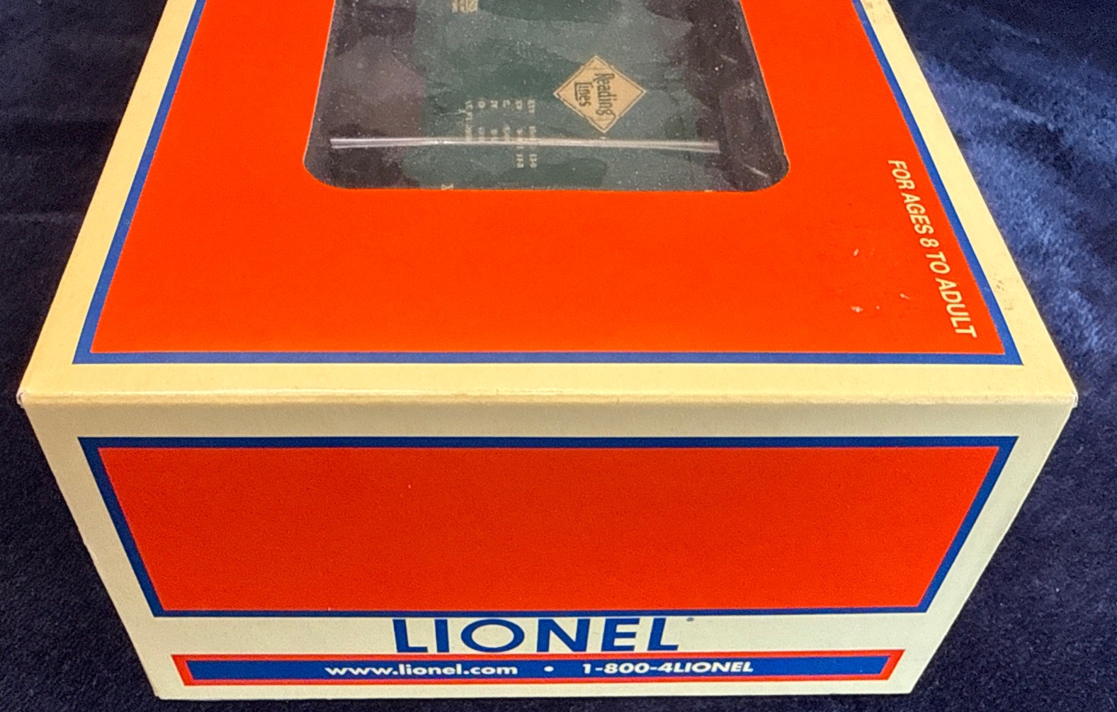 Lionel 6-25025 O Gauge Reading Boxcar Green