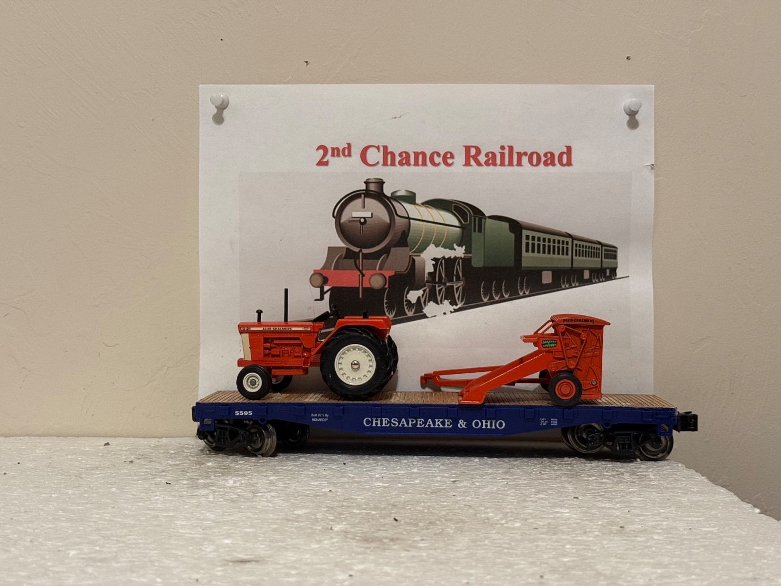 O Scale Trains Menards Chesapeake Ohio Flat Car 5595 w/Allis Chalmers