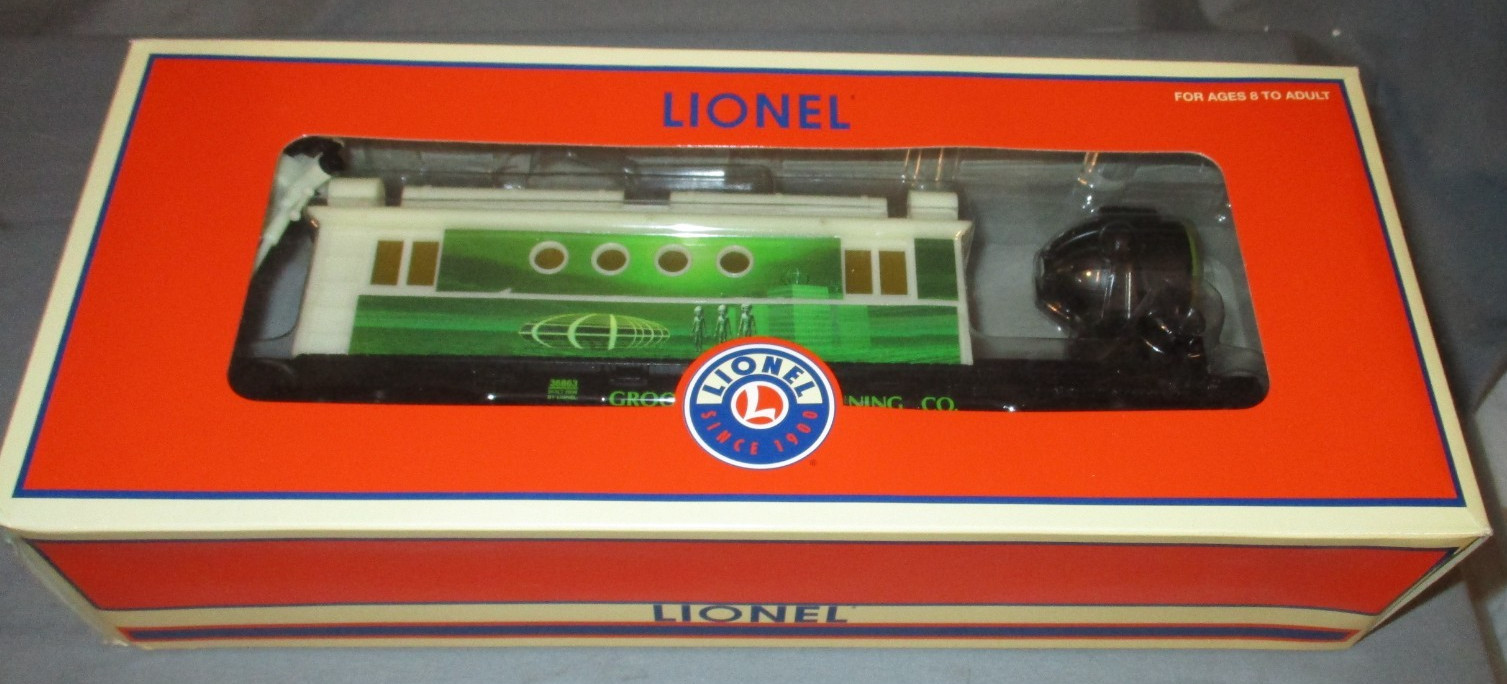 Lionel 36863 Area 51 Groom Lake Alien Security Caboose w/ Searchlight O/027 ga.