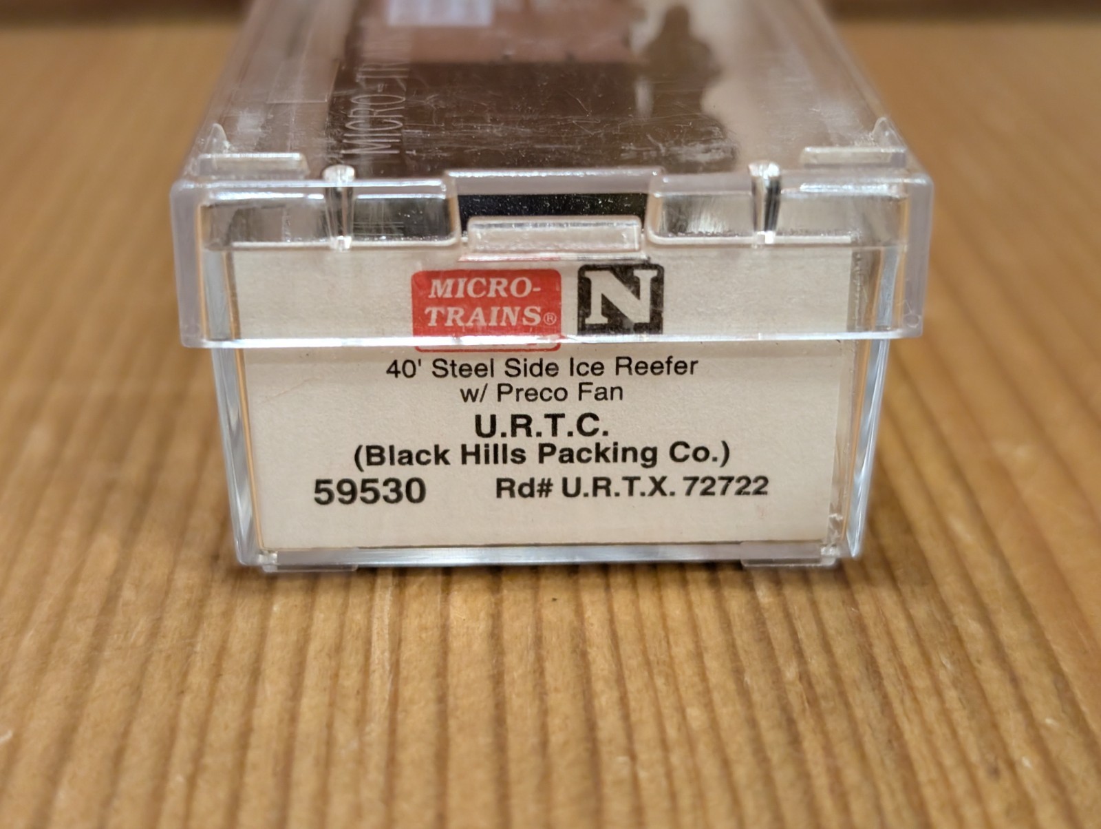 MICRO-TRAINS N Line Scale 59530 BLACK HILLS PACKING CO 40′ Reefer U.R.T.X. 72722