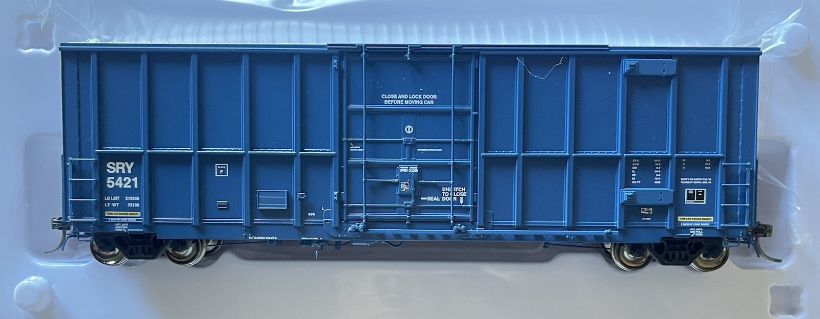 PRAIRIE SHADOWS HO Trinity 6275 50′ Boxcar Southern Railway of BC SRY Blue 2001+