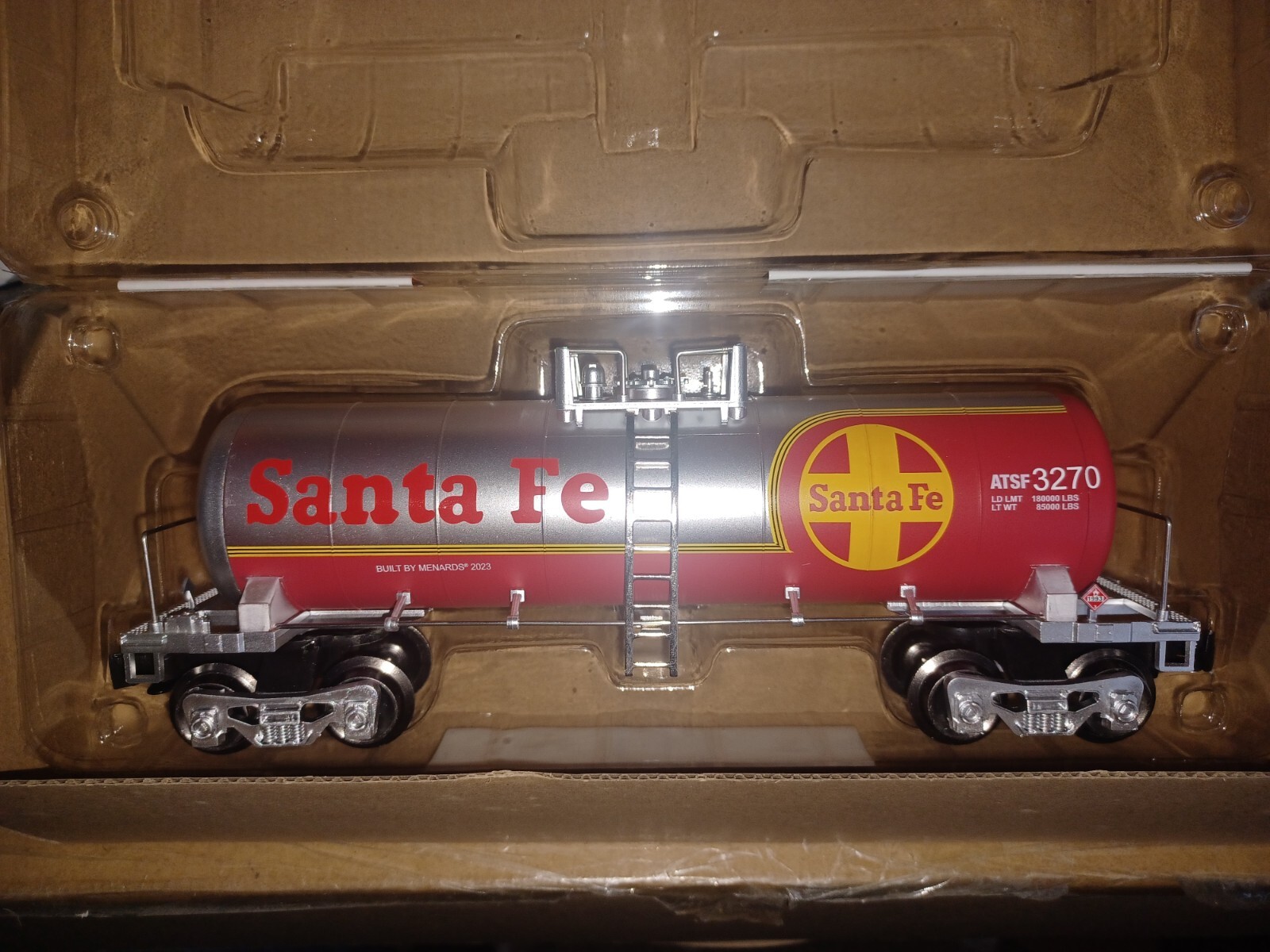 O Gauge Modern Tank Car – SANTA FE – New Item – Never Ran – Free Shipping